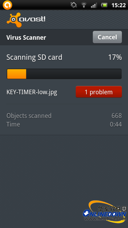 Avast Mobile Security扫描SD卡，黑色方格为安全威胁提示。