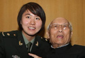 焦刘洋与最年长十八大代表