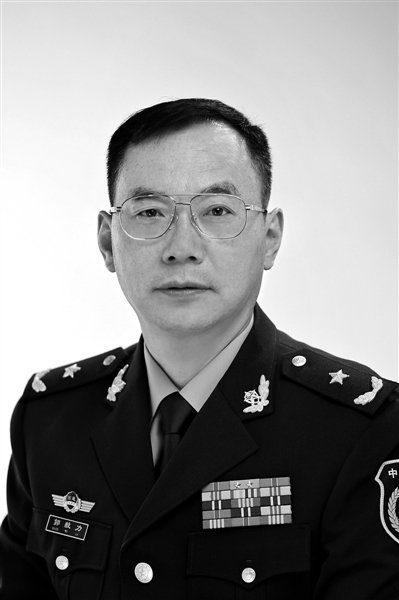 武警西藏总队司令员郭毅力同志去世