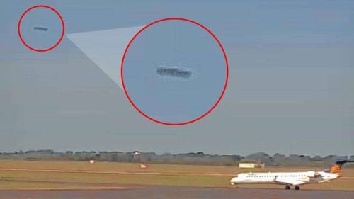 德国一机场上空出现疑似飞碟不明物体(图)