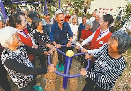 江苏七百多万老人生活在农村 半数守空巢