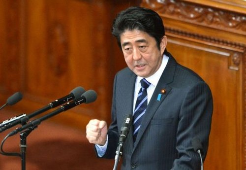 日媒：安倍内阁支持率降至58% 半数未觉经济恢复